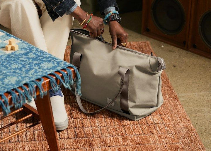 Bellroy Classic Getaway Bag – Široký vstup usnadní balení
