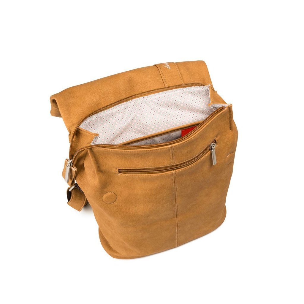 Zwei MR13 – zip, klopa na magnety a organizovaný interiér