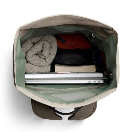 Vnitřní členění batohu Bellroy Classic Rolltop s kapsou na notebook