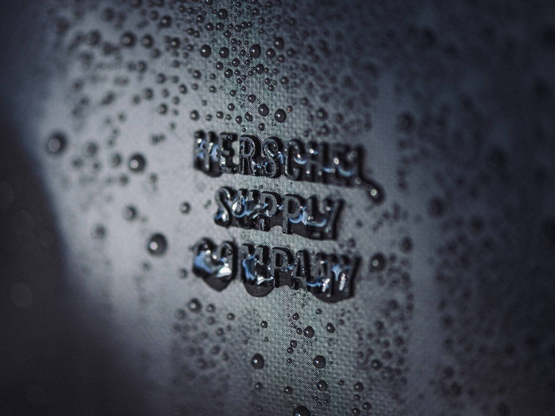 Herschel Roll Top Backpack – voděodolný materiál