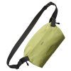 bellroy lite sling kiwi 01