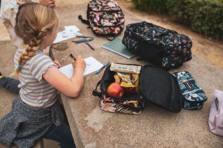 Back to school? ✅ Back to office? ✅ Ať už se vracíte do lavic nebo do meeting roomu, thermo lunch boxy se postarají o to...